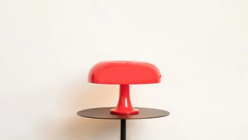 Artemide Nessino Table Lamp Special Edition, Red -Dekoration Verkauf artemide nessino tischlampe 5