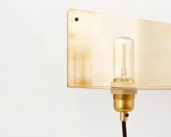 Frama 90° Wandleuchte Mit Regal, Messing -Dekoration Verkauf frama 90 wall light lampenregal 5