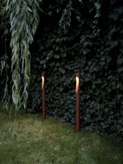 Louis Poulsen Flindt Garden Pollerleuchte Lang Corten Anker Mit Adapter, 3000K -Dekoration Verkauf louis poulsen flindt garden pollerleuchte lang corten anker mit adapter 4