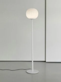 Luceplan Lita Stehlampe 30 Cm,  Weiß / Opalglas -Dekoration Verkauf luceplan lita stehlampe 1