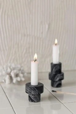 Mette Ditmer Marble Kerzenhalter Klein, Grau -Dekoration Verkauf mette ditmer marble candleholder small 55xh5 cm sand 19